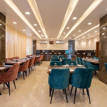 Hotel Vivaan Regency Haridwār Extérieur photo