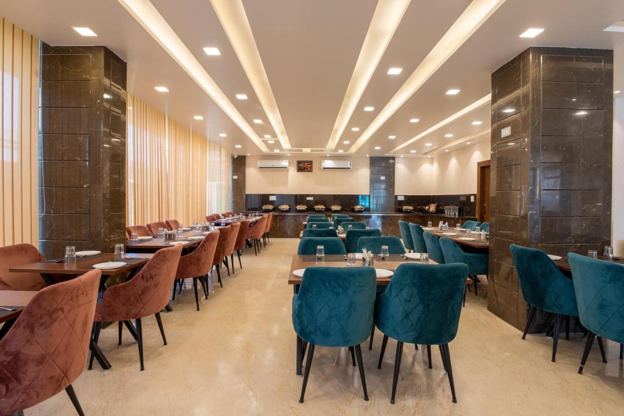 Hotel Vivaan Regency Haridwār Extérieur photo