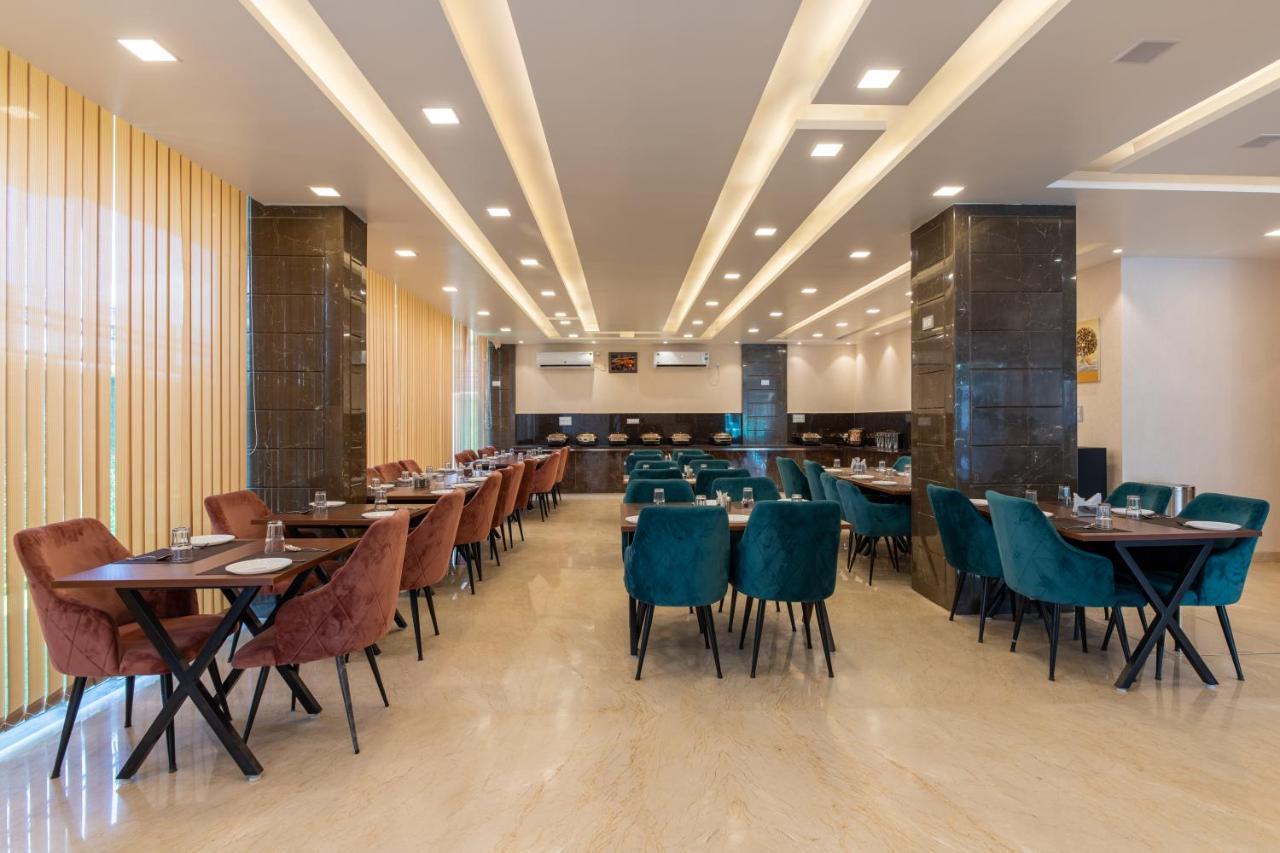 Hotel Vivaan Regency Haridwār Extérieur photo