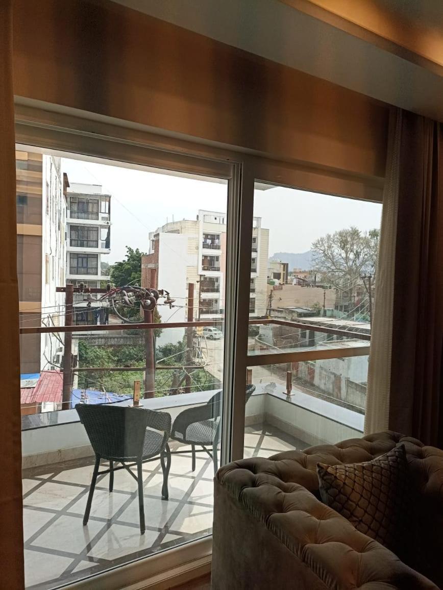 Hotel Vivaan Regency Haridwār Extérieur photo